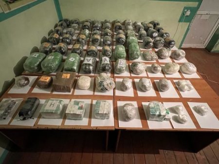İrandan narkotik gətirən qaçaqmalçılar Azərbaycan sərhədçilərinə atəş açıblar - FOTO İrandan narkotik gətirən qaçaqmalçılar Azərbaycan sərhədçilərinə atəş açıblar - FOTO