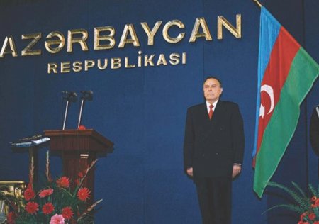 Əli Həsənov: “Heydər Əliyev İli”; mənəvi və sosial tələb …