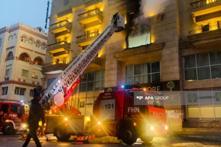 Bakıda oteldə yanğın - FOTO Bakıda oteldə yanğın - FOTO
