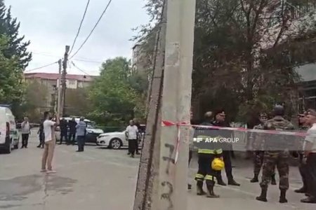 Sumqayıtda qumbara partlayıb, 66 yaşlı kişi ölüb - FOTO - YENİLƏNİB Sumqayıtda qumbara partlayıb, 66 yaşlı kişi ölüb - FOTO - YENİLƏNİB